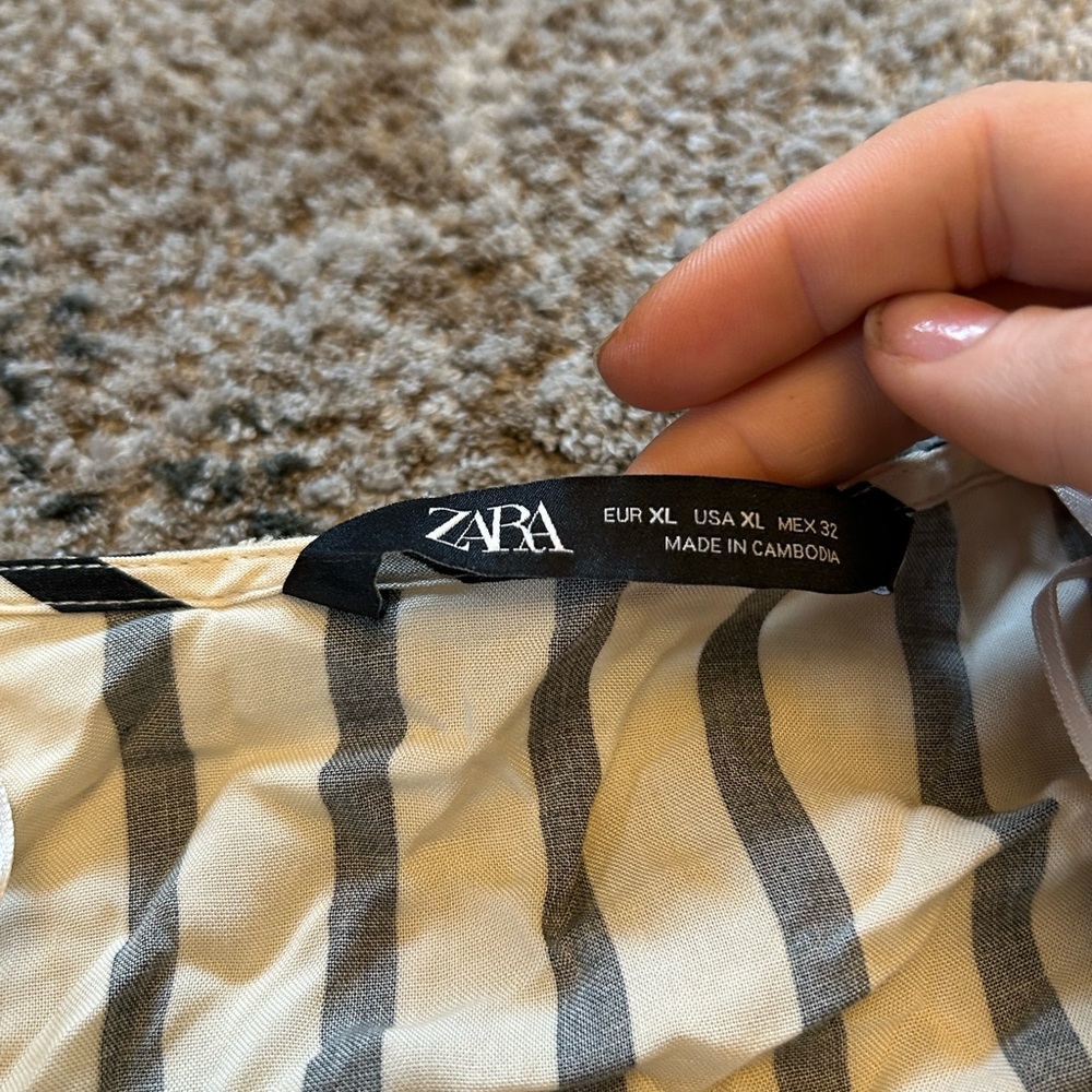 Zara Monochrome Striped Blouse